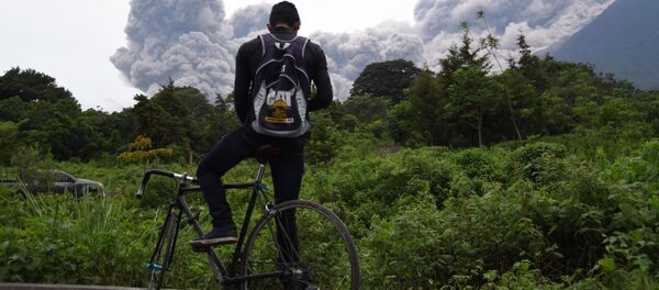 Извержение вулкана Фуэго в Гватемале - 俄罗斯卫星通讯社