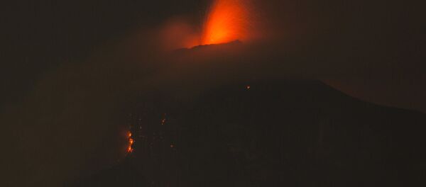 Извержение вулкана Фуэго в Гватемале - 俄罗斯卫星通讯社