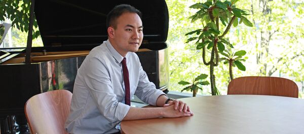 李竟成：在俄读硕是中国本科生的最佳选择 - 俄罗斯卫星通讯社