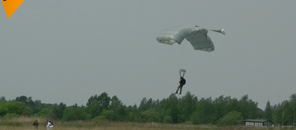 哈巴羅夫斯克進行空降兵訓練 - 俄羅斯衛星通訊社