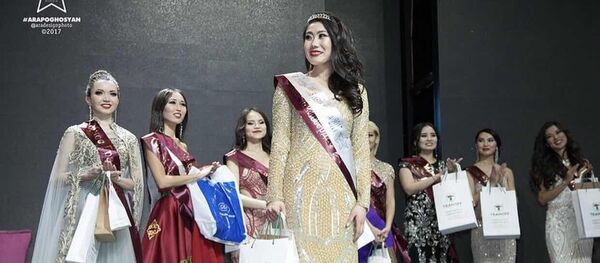 莫斯科“亚洲小姐”李小娜 - 俄罗斯卫星通讯社