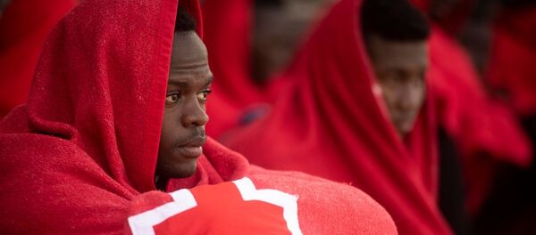 西班牙救援人员：约270名移民在试图漂流过直布罗陀海峡时获救 - 俄罗斯卫星通讯社