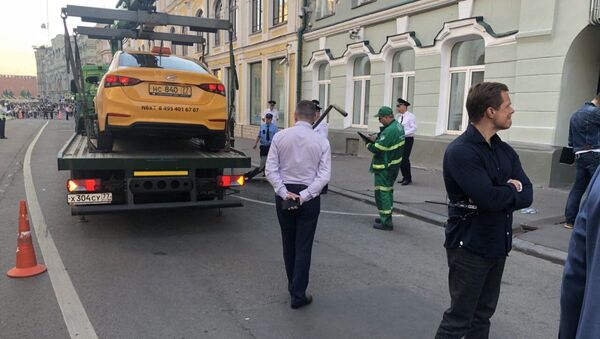 莫斯科撞行人的出租车司机称搞错油门刹车踏板 - 俄罗斯卫星通讯社