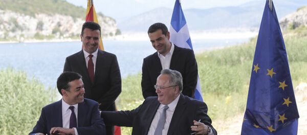 希臘和馬其頓簽署國名更改協議 - 俄羅斯衛星通訊社