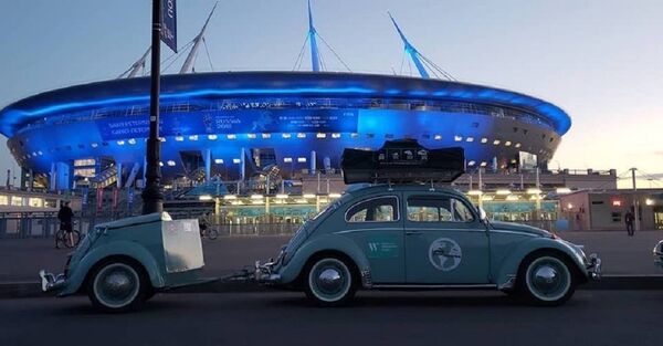 驾驶大众甲壳虫车来看世界杯的巴西球迷讲述俄罗斯印象 - 俄罗斯卫星通讯社