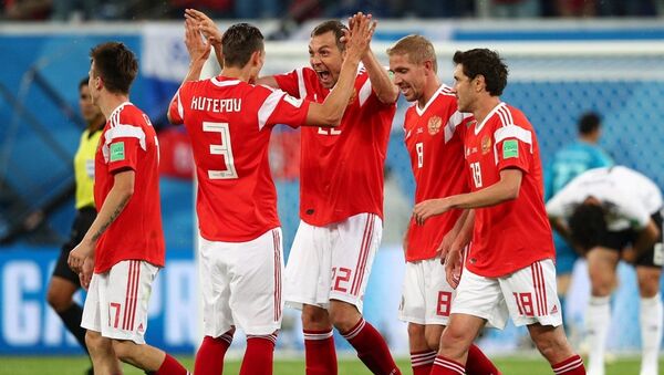 俄罗斯队在世界杯小组赛中踢赢埃及 - 俄罗斯卫星通讯社