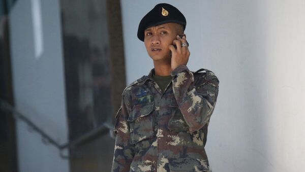 泰國警方逮捕一名攜帶40枚自制炸彈的武裝分子 - 俄羅斯衛星通訊社