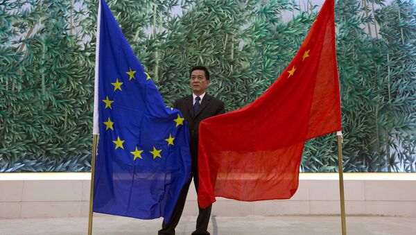 中国对欧盟“睁开双眼”应对与美贸易战 - 俄罗斯卫星通讯社