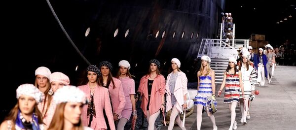 香奈儿创立108年以来首发布财报 - 俄罗斯卫星通讯社