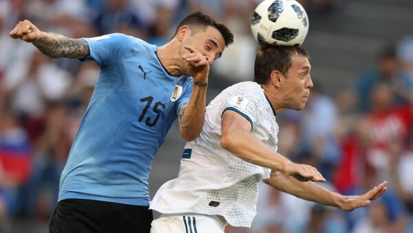 乌拉圭国家队在2018年世界杯足球赛上力克东道主 - 俄罗斯卫星通讯社