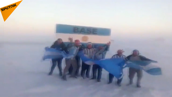 南极庆祝阿根廷出线 - 俄罗斯卫星通讯社
