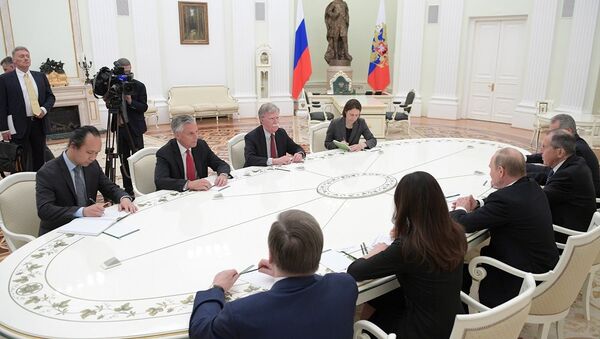 克宮：普京與博爾頓討論敘烏朝局勢及美國退出伊核協議等問題 - 俄羅斯衛星通訊社