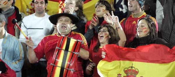 西班牙传奇式球迷请求普京允许他将大鼓带进卢日尼基体育场 - 俄罗斯卫星通讯社