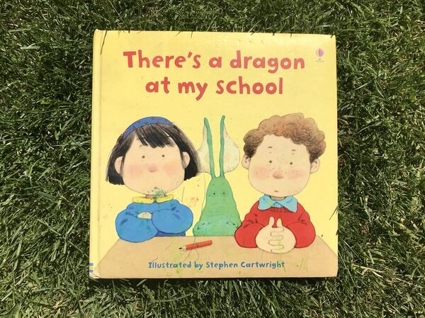 《我的學校里有一隻龍》(There's a dragon at my school) 《我的學校里有一隻龍》(There's a dragon at my school) - 俄羅斯衛星通訊社