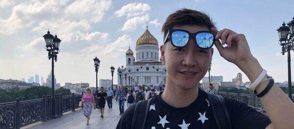 各路媒体齐聚世界杯 斗鱼主播来到莫斯科 - 俄罗斯卫星通讯社