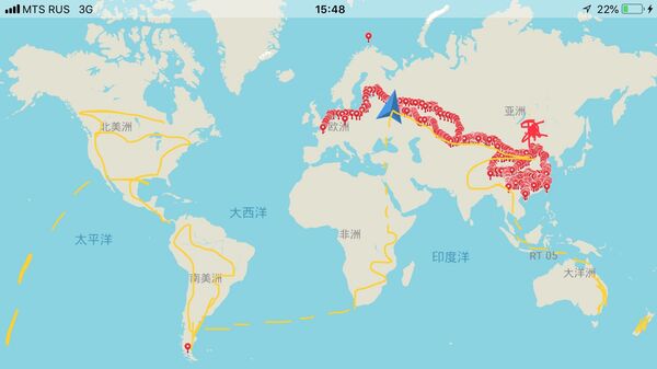 世界地图：标示的红色部分是陈喆已经去过的地方，黄色是他准备在最近5年中骑行的路线 - 俄罗斯卫星通讯社