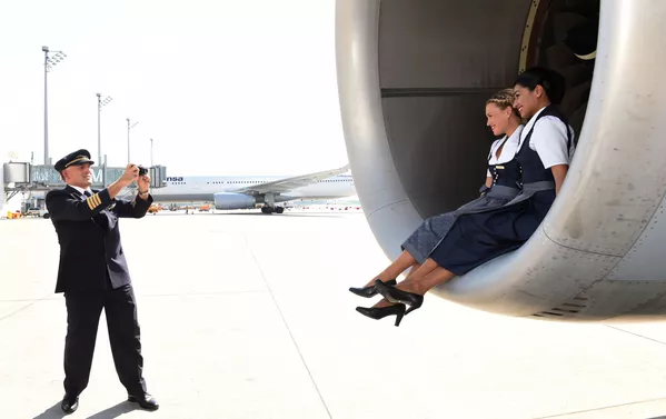 离开陆地的女孩:全球美女空姐 离开陆地的女孩:全球美女空姐 - 俄罗斯卫星通讯社