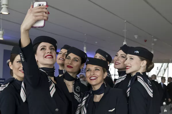 离开陆地的女孩:全球美女空姐 离开陆地的女孩:全球美女空姐 - 俄罗斯卫星通讯社