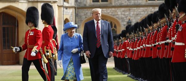 特朗普和伊丽莎白二世的“茶话会”超时 - 俄罗斯卫星通讯社