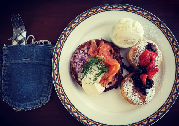 “特朗普京” - 俄羅斯衛星通訊社