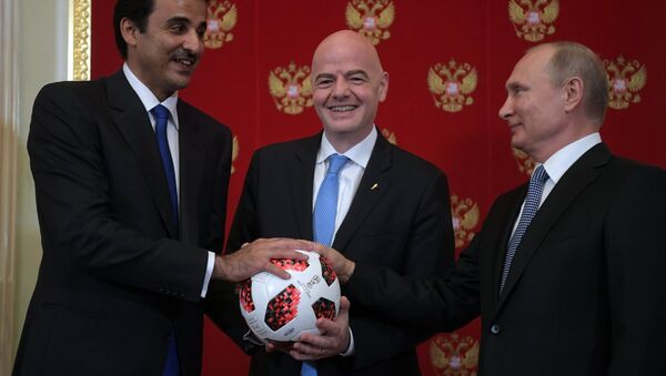 普京出席向卡塔尔转交下届世界杯足球赛举办权的仪式 - 俄罗斯卫星通讯社
