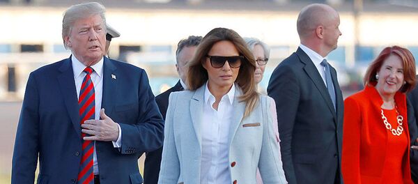 唐納德∙特朗普和梅拉尼婭∙特朗普在赫爾辛基 唐納德∙特朗普和梅拉尼婭∙特朗普在赫爾辛基 - 俄羅斯衛星通訊社