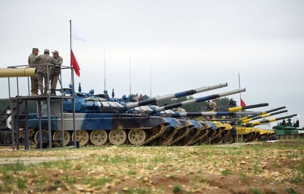 備戰“坦克兩項-2018” - 俄羅斯衛星通訊社