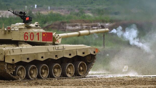 Танк Type 96 армии КНР во время подготовки к международным соревнованиям Танковый биатлон-2018 в подмосковной Кубинке - 俄羅斯衛星通訊社