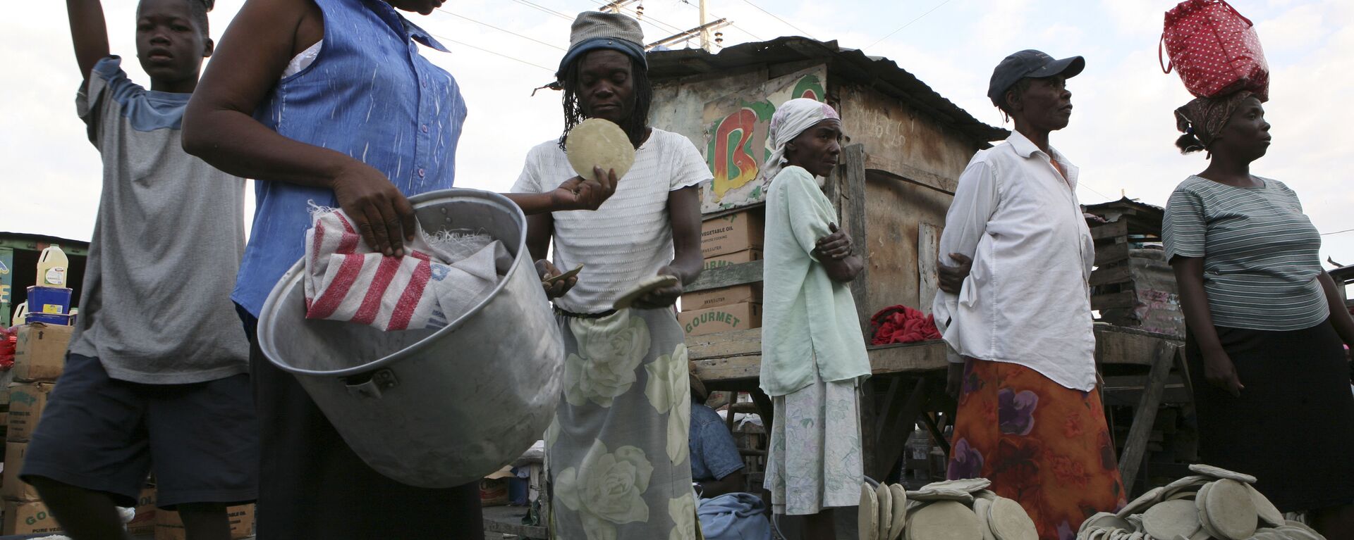 海地總統預警因新冠病毒疫情海地將面臨飢餓問題 - 俄羅斯衛星通訊社, 1920, 29.04.2020