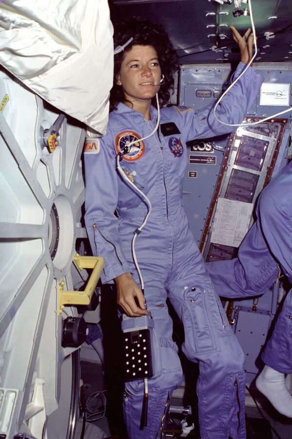 美國宇航員，第一位進入太空的美國女性莎莉∙萊德。 - 俄羅斯衛星通訊社