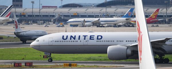 為何美國各大航空公司迎合中國民航總局的要求？ - 俄羅斯衛星通訊社