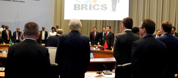 金砖国家首脑通过约翰内斯堡宣言 金砖国家首脑通过约翰内斯堡宣言 - 俄罗斯卫星通讯社