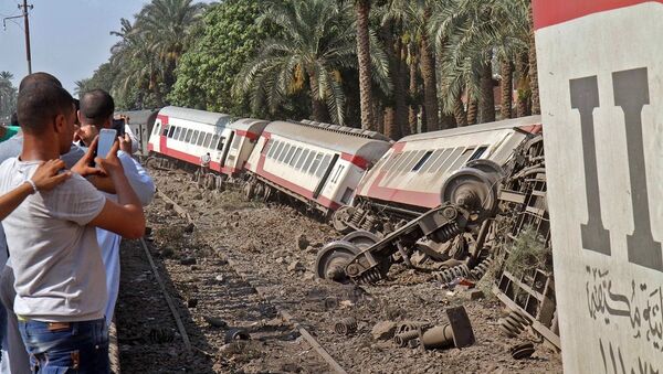 埃及卫生部：埃南部发生火车脱轨事故致6人受伤 - 俄罗斯卫星通讯社