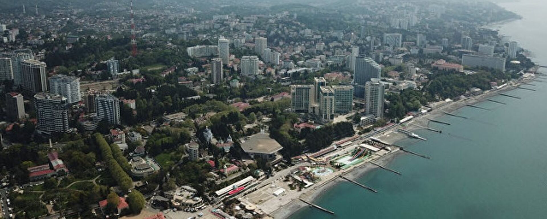 俄行政長官：索契遭無人機襲擊致2死11傷 - 俄羅斯衛星通訊社, 1920, 24.07.2025