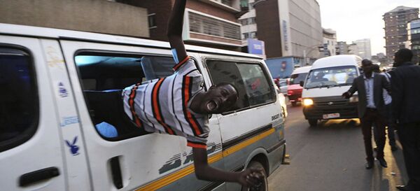 津巴布韋反對派分子 津巴布韋反對派分子 - 俄羅斯衛星通訊社
