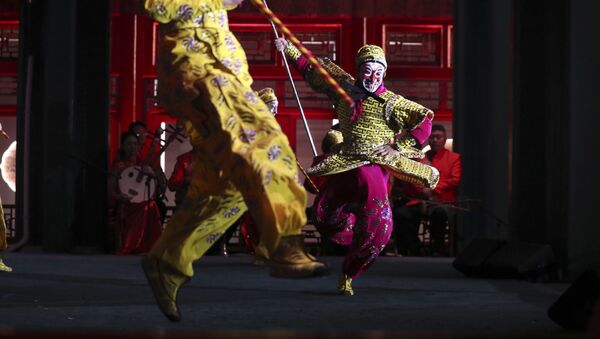 俄中民众在哈尔滨之夏音乐会框架内开展歌舞比赛 - 俄罗斯卫星通讯社