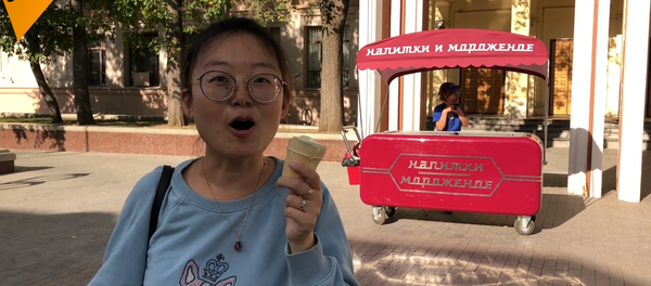 俄罗斯医学专家警告热天吃冰淇淋的危险 - 俄罗斯卫星通讯社