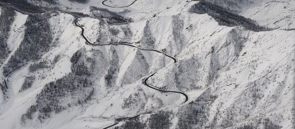 俄緊急情況部：救援人員正在厄爾布魯士山搜尋一名登山者 - 俄羅斯衛星通訊社