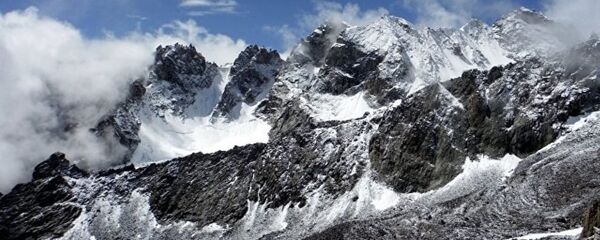 三名在塔吉克斯坦受傷的俄羅斯登山者已出院 三名在塔吉克斯坦受傷的俄羅斯登山者已出院 - 俄羅斯衛星通訊社