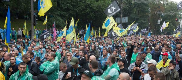 乌克兰前经济部长预言与俄罗斯中断贸易将带来“巨大损失” 乌克兰前经济部长预言与俄罗斯中断贸易将带来“巨大损失” - 俄罗斯卫星通讯社