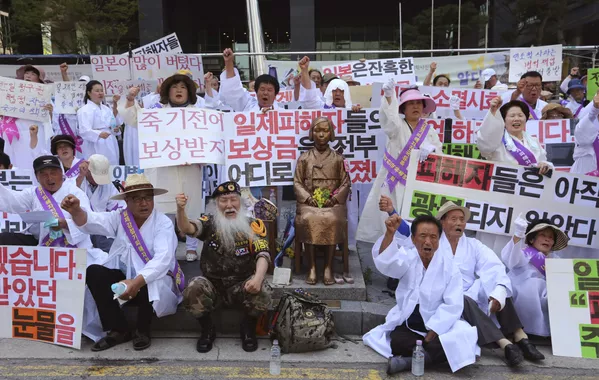 從日本殖民統治下解放紀念日首爾日本使館前的集會。 從日本殖民統治下解放紀念日首爾日本使館前的集會。 - 俄羅斯衛星通訊社