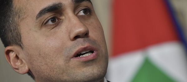 意大利副总理兼经济发展与劳动部部长路易吉·迪马约 - 俄罗斯卫星通讯社