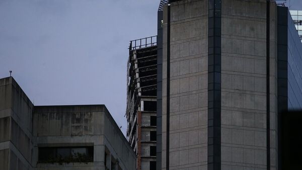 加拉加斯200米高烂尾楼在地震后倾斜 - 俄罗斯卫星通讯社