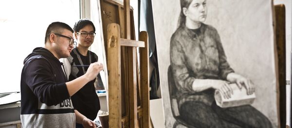 中國學生將在符拉迪沃斯托克選修藝術管理課 - 俄羅斯衛星通訊社