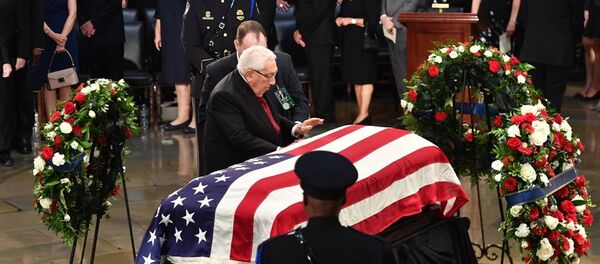 麦凯恩遗体告别仪式在华盛顿举行 - 俄罗斯卫星通讯社