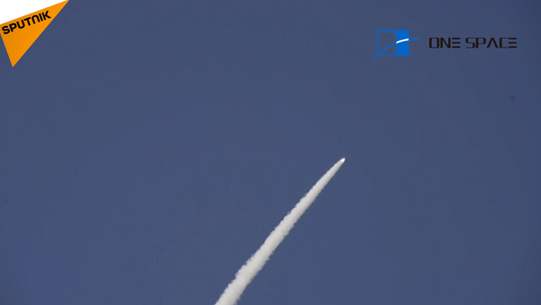 零壹空间发射高超声速火箭 - 俄罗斯卫星通讯社