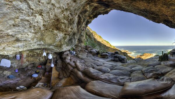 南非布隆伯斯洞穴(Blombos Cave) - 俄罗斯卫星通讯社