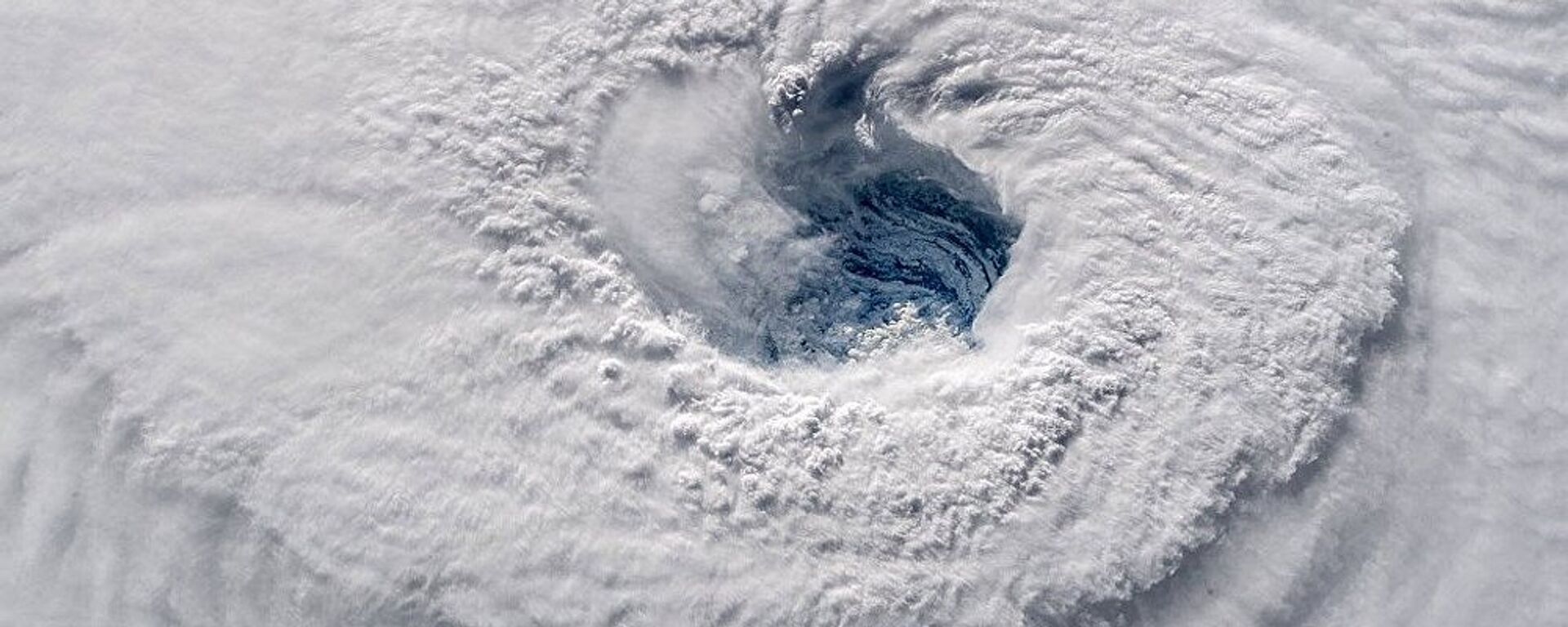 受飓风“伊恩”影响美国佛罗里达州超200万户断电 - 俄罗斯卫星通讯社, 1920, 29.09.2022