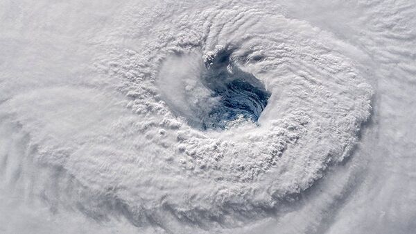 受飓风“伊恩”影响美国佛罗里达州超200万户断电 - 俄罗斯卫星通讯社