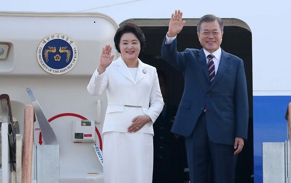 韩国总统文在寅抵达平壤 - 俄罗斯卫星通讯社